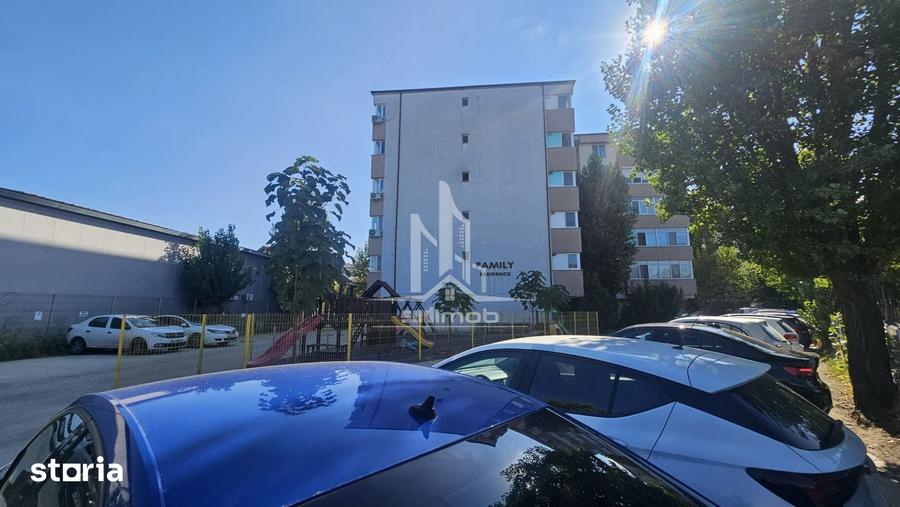 Garsonieră decomandată în Vest