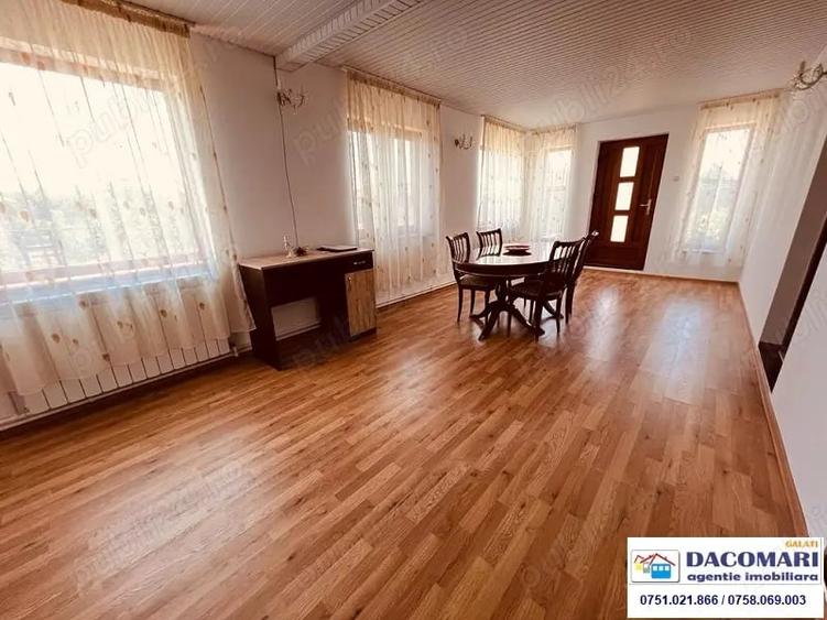 Casă cu 4 camere cu Teren 794 Mp în Central