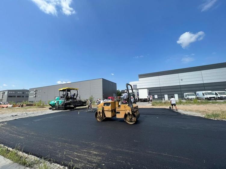 Spațiu industrial, de 550 mp, în Rudeni