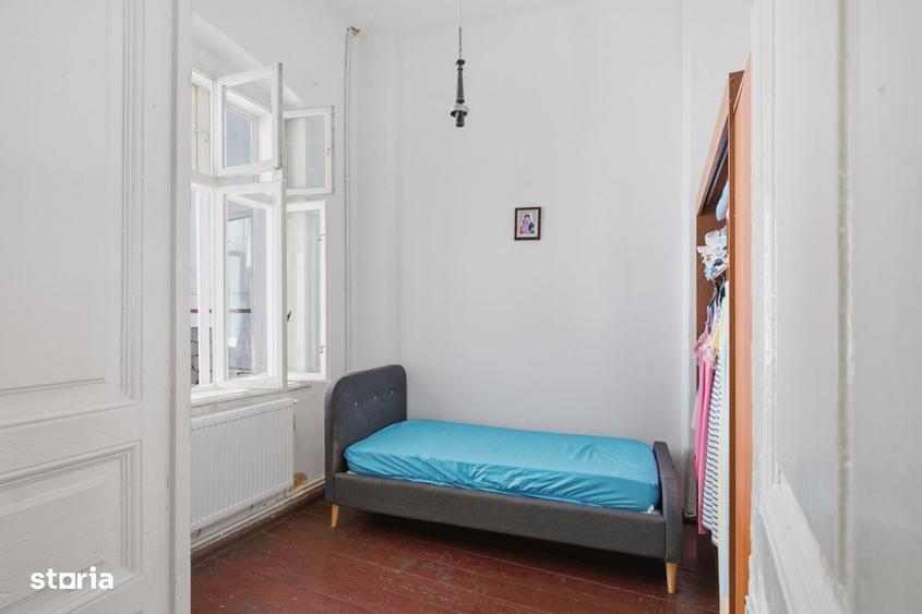 Apartament cu 4 camere în Ultracentral