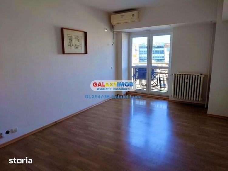 Apartament cu 2 camere decomandat în Centrul Istoric