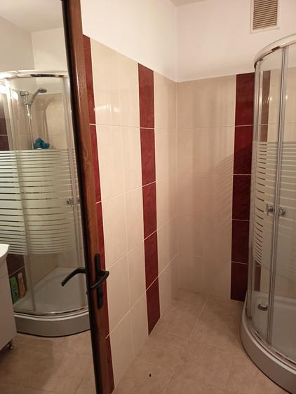 Apartament cu 2 camere semidecomandat în Strejnicu