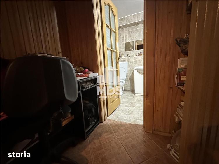Apartament cu 3 camere decomandat în Steaua