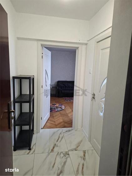 Apartament cu 2 camere semidecomandat în Titan