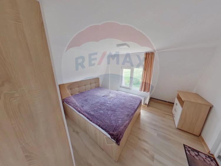 Casă cu 5 camere cu Teren 152 Mp în Vișeu de Jos