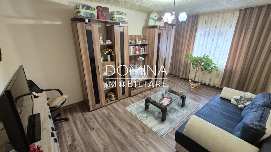 Apartament cu 2 camere decomandat, mobilat în Central