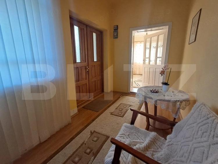 Casă cu 3 camere cu Teren 992 Mp în Porumbeni