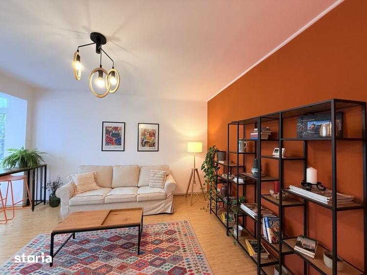 Apartament cu 2 camere decomandat în Centrul Istoric