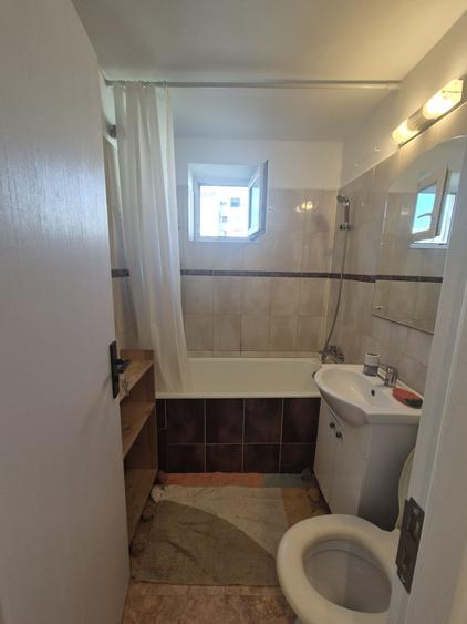 Apartament cu 2 camere decomandat în Lujerului