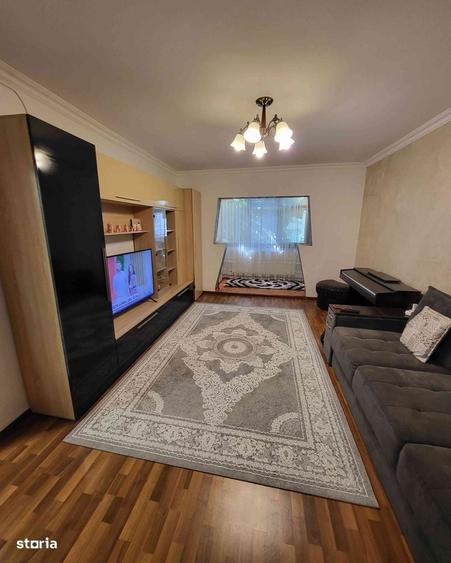 Apartament cu 3 camere decomandat în Barna