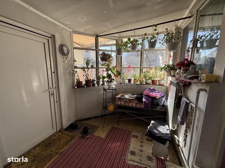 Casă cu 4 camere cu Teren 411 Mp în Central