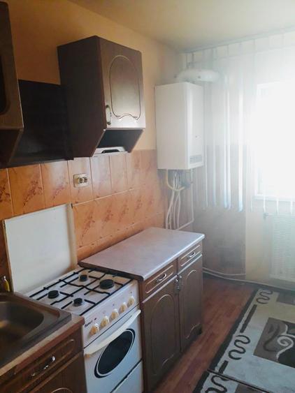 Apartament cu 2 camere semidecomandat în Ampoi 1