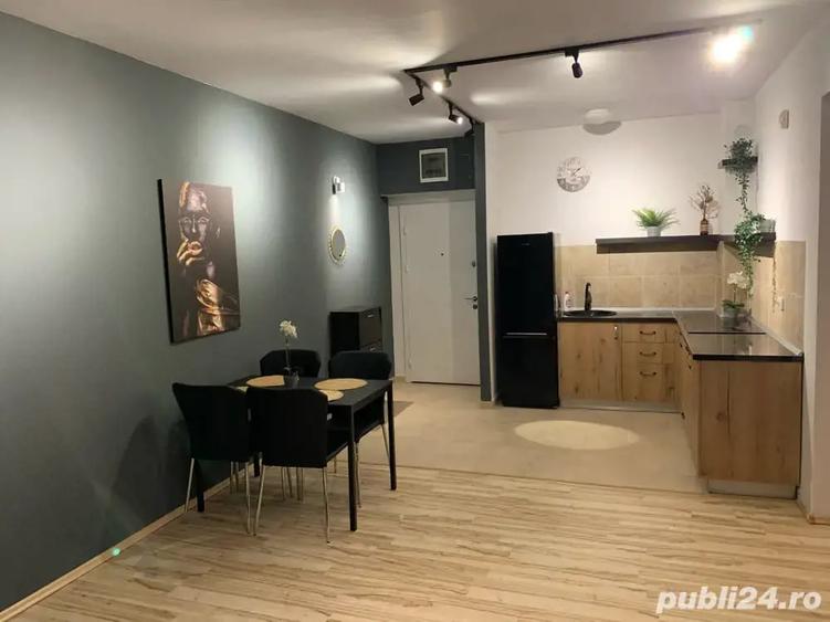 Apartament cu 2 camere decomandat în Sinaia