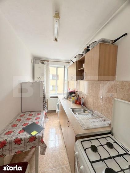 Apartament cu 2 camere semidecomandat, mobilat în Gruia