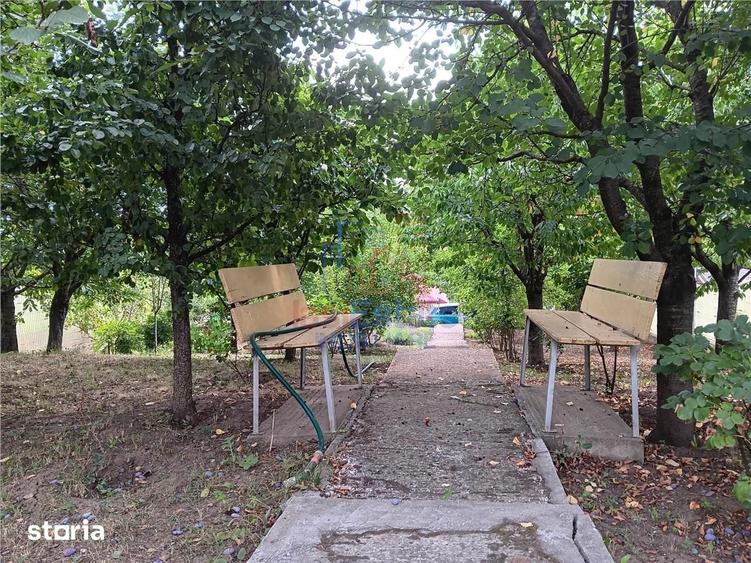 Teren de 500 mp, în Rediu