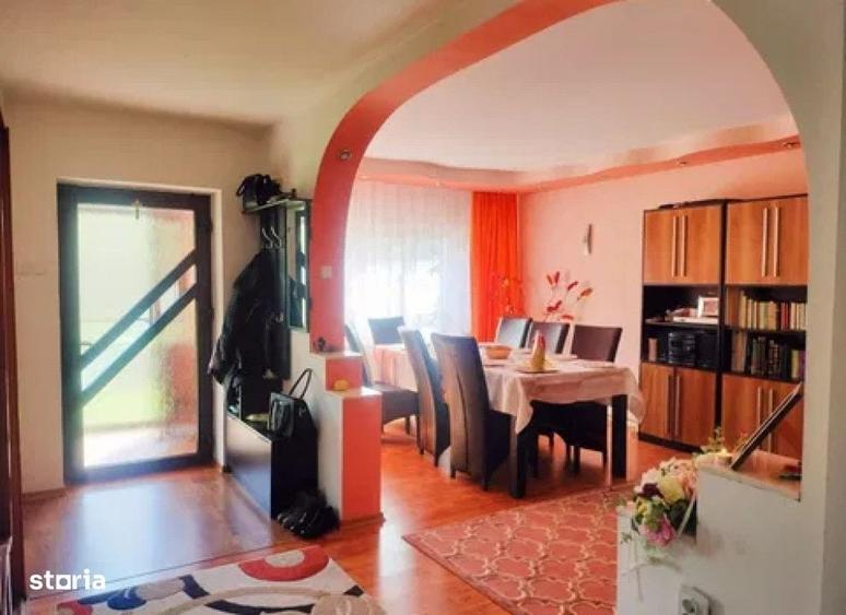 Casă cu 3 camere în Alexandru cel Bun