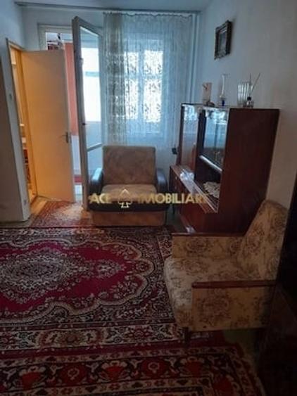 Garsonieră semidecomandată, mobilată în Costin Georgian