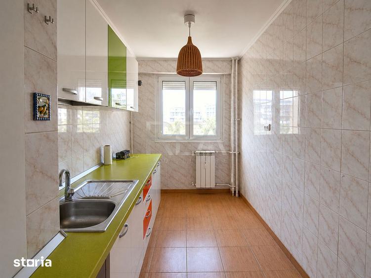 Apartament cu 2 camere semidecomandat, mobilat în Dristor