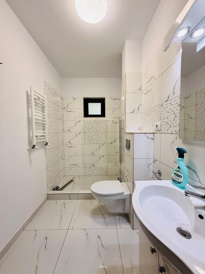 Casă cu 4 camere cu Canalizare în Miroslava
