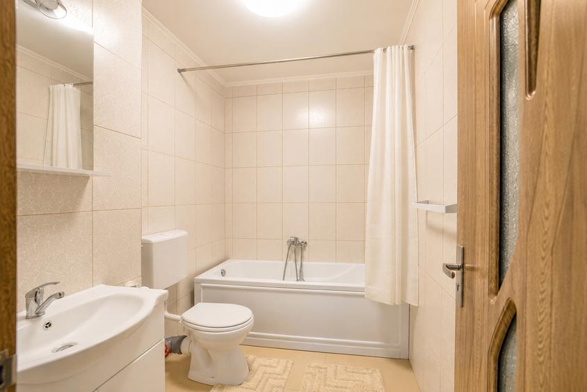Apartament cu 2 camere decomandat în Nufărul