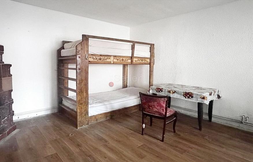 Casă individuală cu 3 camere cu Canalizare în Blumăna