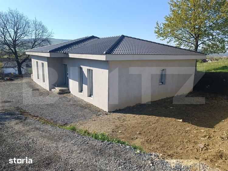 Casă cu 4 camere cu Teren 700 Mp în Central