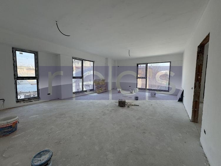 Apartament cu 3 camere în Aviației