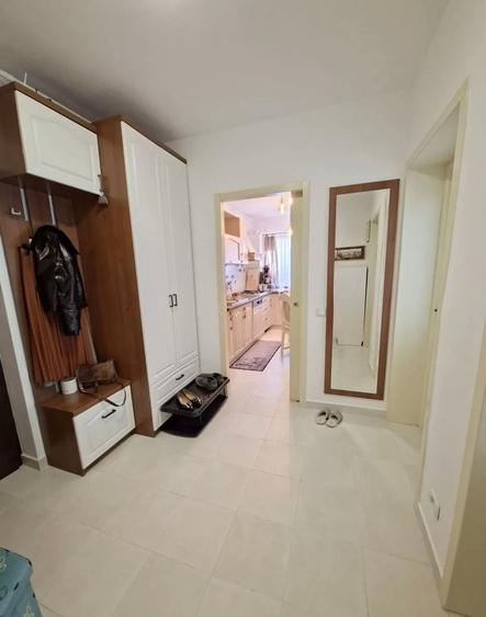 Apartament cu 2 camere decomandat, mobilat în Dârste