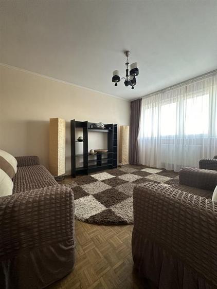 Apartament cu 2 camere decomandat, mobilat în Eroii Revoluției