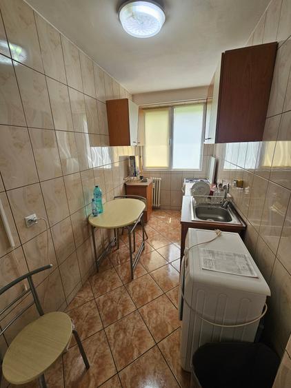 Apartament cu 2 camere decomandat, mobilat în Cantemir