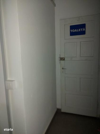 Spațiu comercial, de 35 mp, în Banu Manta