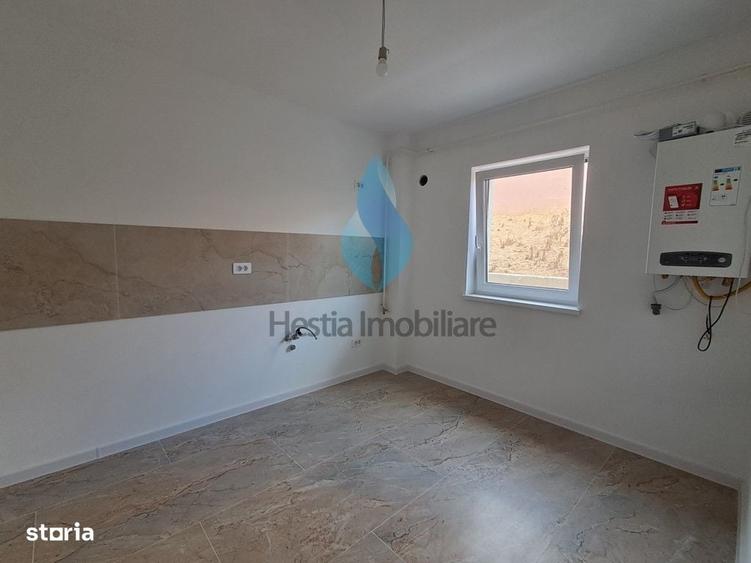 Apartament cu 3 camere în Păcurari
