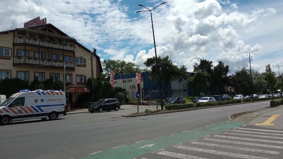 Spațiu comercial, de 1,385 mp, în Gheorghe Doja