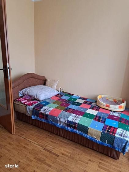 Apartament cu 3 camere decomandat în Carpați 1