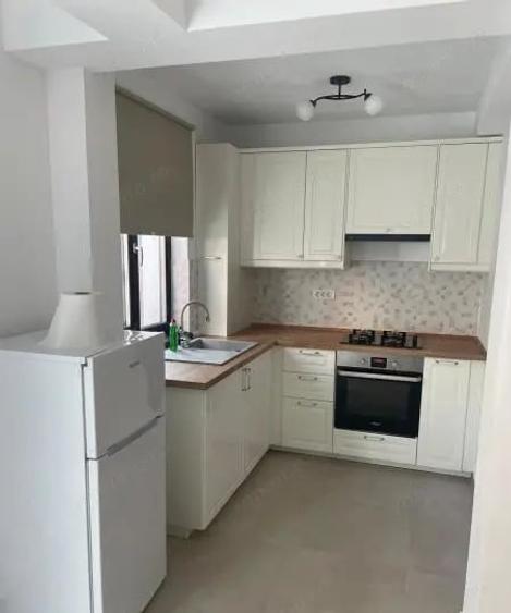 Casă cu 4 camere cu Teren 190 Mp în Giurgiului