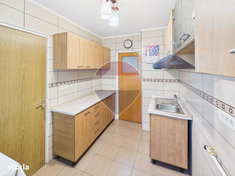 Apartament cu 3 camere decomandat în Nord