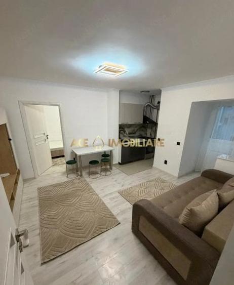 Apartament cu 3 camere semidecomandat, mobilat în Berceni