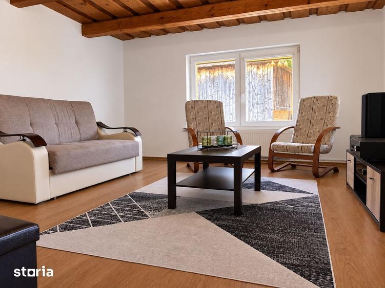 Casă cu 2 camere cu Teren 685 Mp în Central
