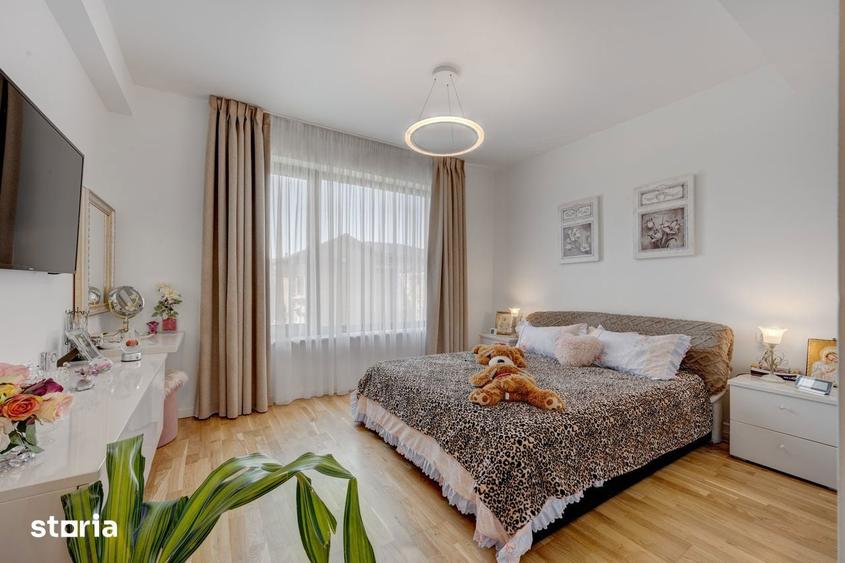 Casă cu 4 camere cu Teren 400 Mp în Corbeanca