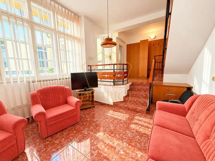 Casă cu 3 camere cu Teren 150 Mp în Lipovei