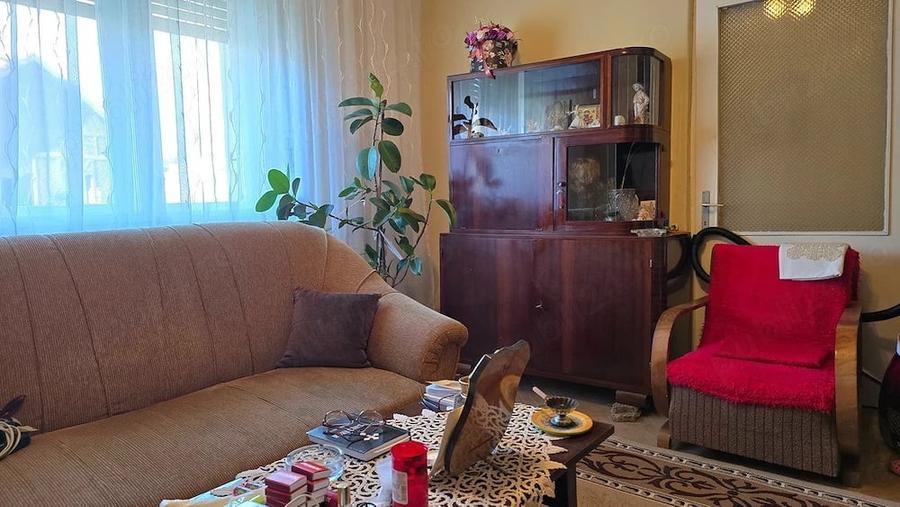 Casă cu 2 camere cu Teren 368 Mp în Central