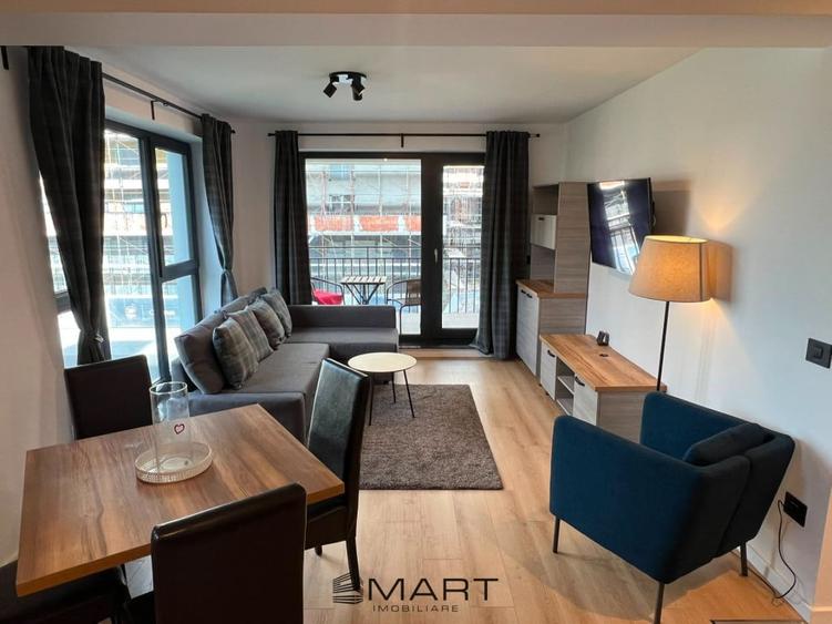 Apartament cu 2 camere semidecomandat în Tractorul