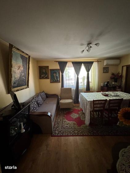 Casă cu 3 camere cu Teren 451 Mp în Central