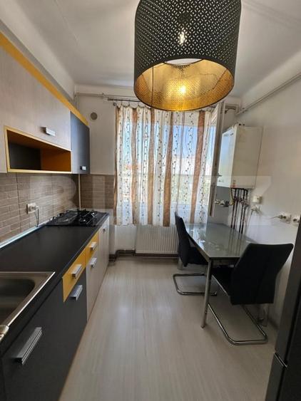 Apartament 2 camere, de inchiriat, zona centrala - 6