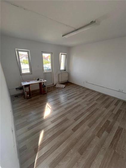 Spațiu comercial, de 70 mp, în Soarelui