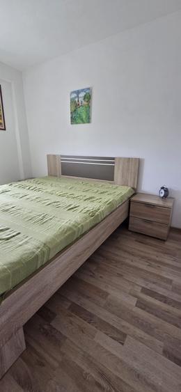 Apartament cu 2 camere decomandat în Arcul de Triumf