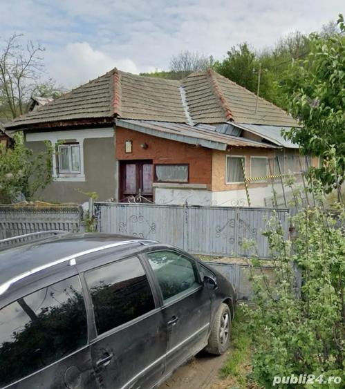Casă cu 4 camere cu Teren 1700 Mp în Argetoaia
