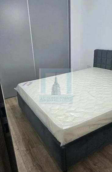 Apartament cu 2 camere semidecomandat, mobilat în 13 Decembrie