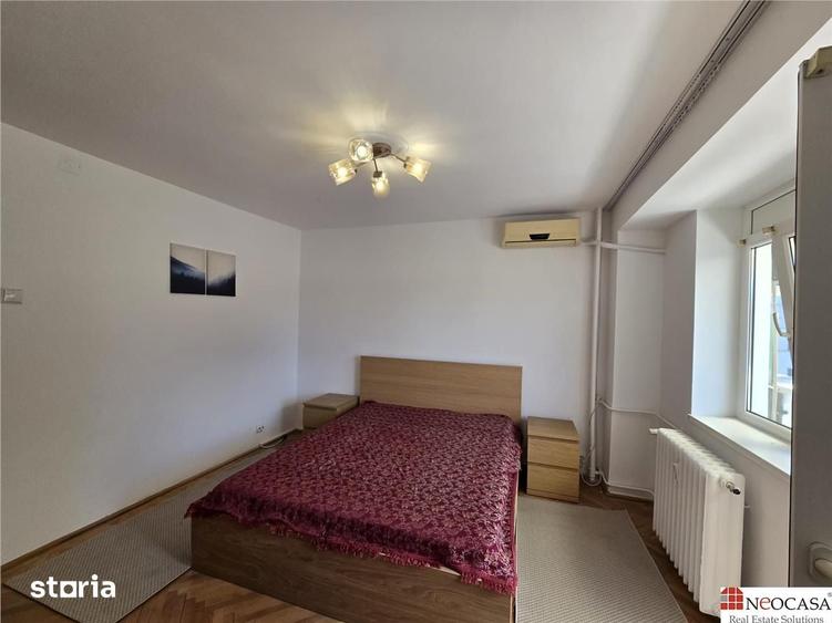 Apartament cu 3 camere în Victoriei