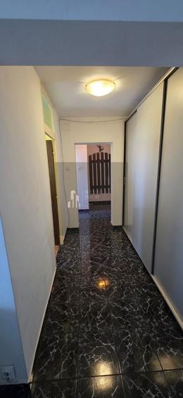 Apartament cu 3 camere semidecomandat, mobilat în 1 Decembrie 1918